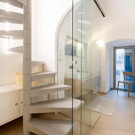Dimora Delle Stelle - Design & Heritage Apart Otel