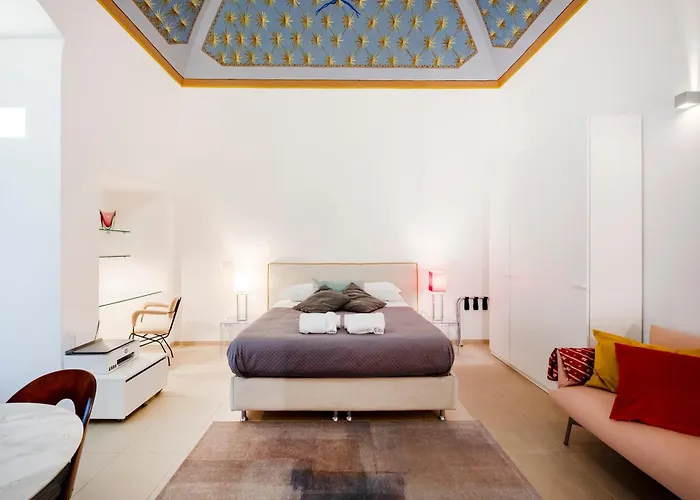 Dimora Delle Stelle - Design & Heritage 公寓式酒店 巴里