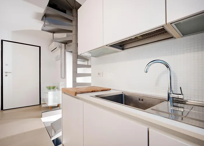 Dimora Delle Stelle - Design & Heritage 公寓式酒店 3*