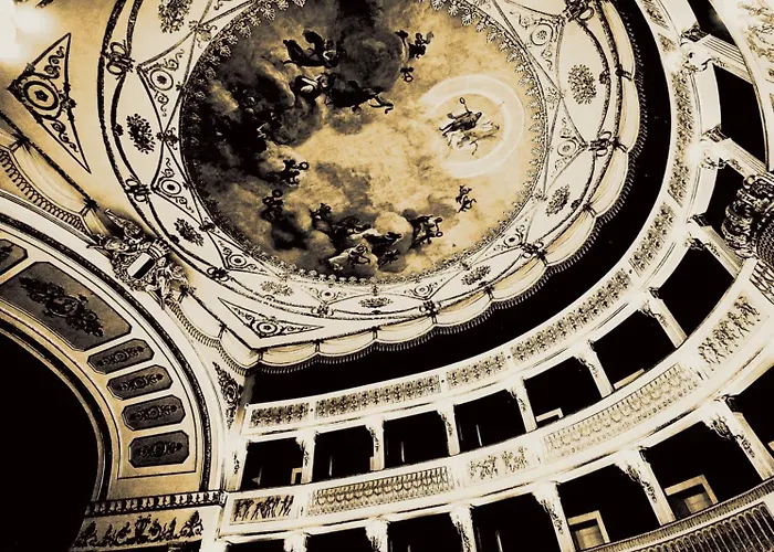 Dimora Delle Stelle - Design & Heritage 3* باري